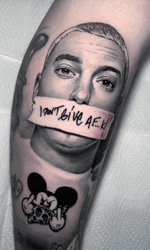 19ABD67B-033C-4439-A04B-E0CC8964F7EF